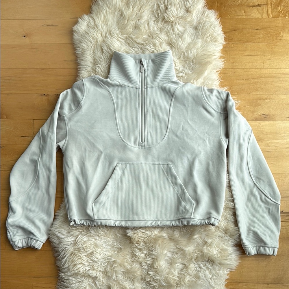 Lululemon Bone color Quarter-Zip Pullover, size 4